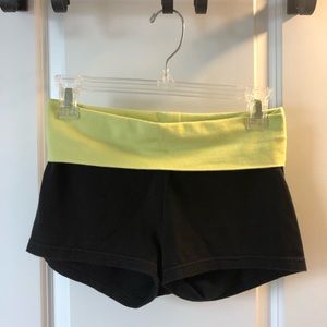 Aerie yoga shorts - slim gym